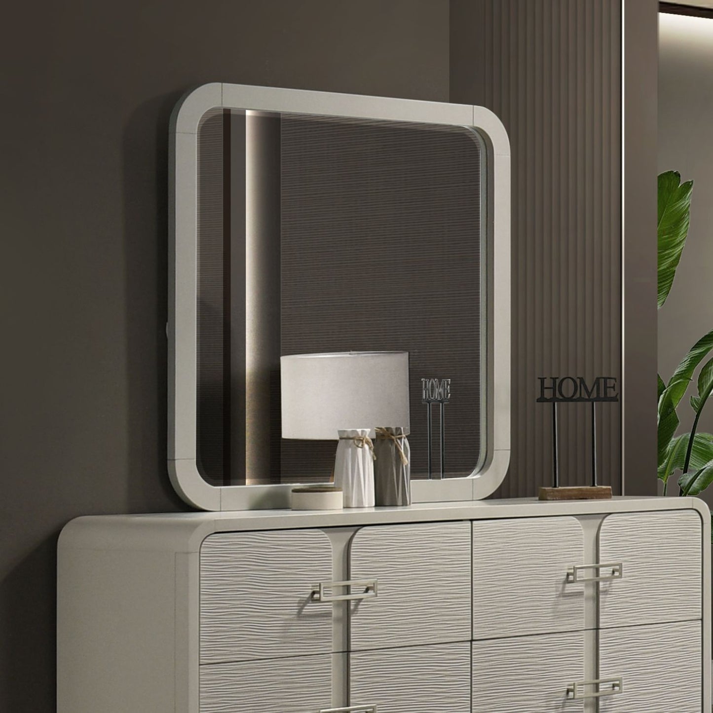 Aria - Modern Bedroom Set