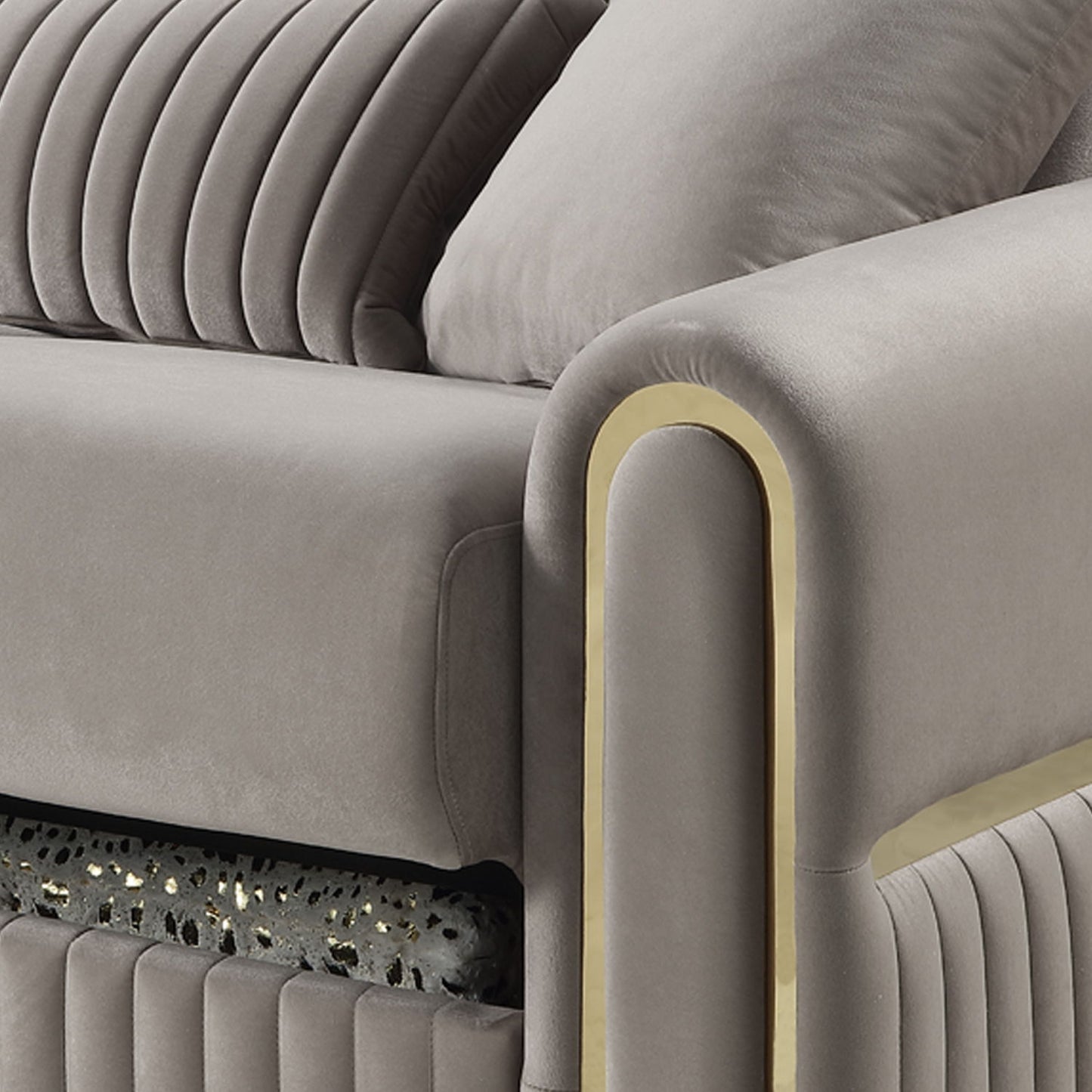 Ruby - Loveseat