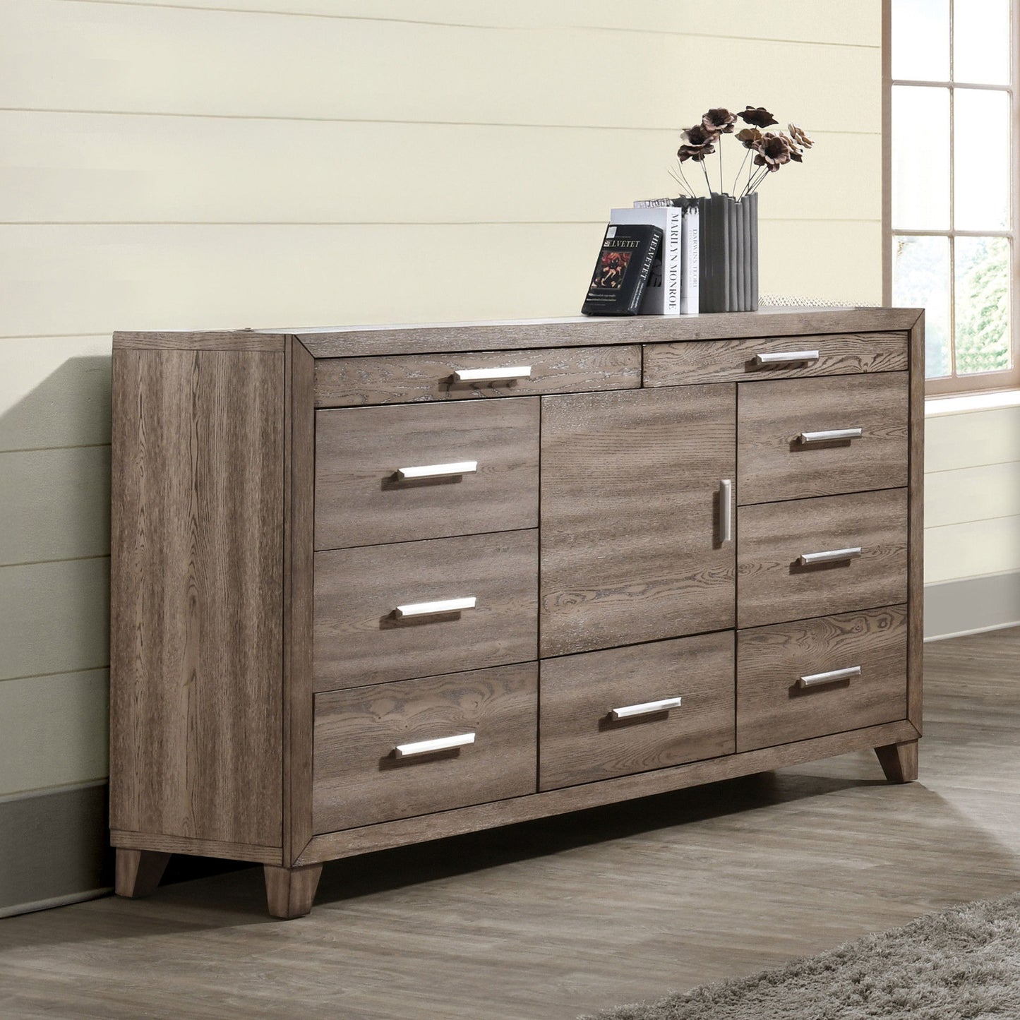 Harrisburg - Dresser