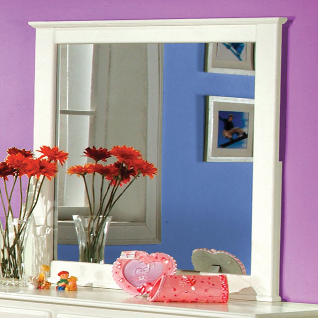 Bella-Mirror