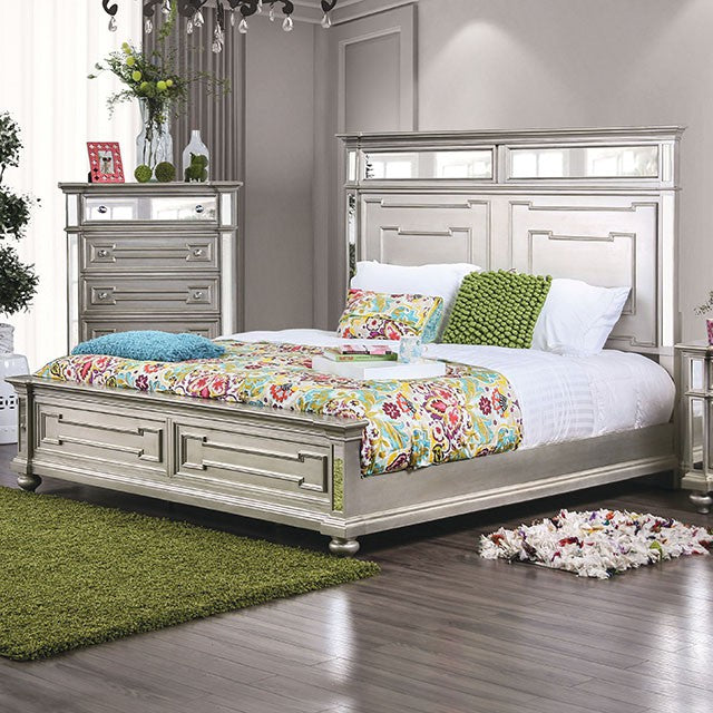 Salamanca-Queen Bed