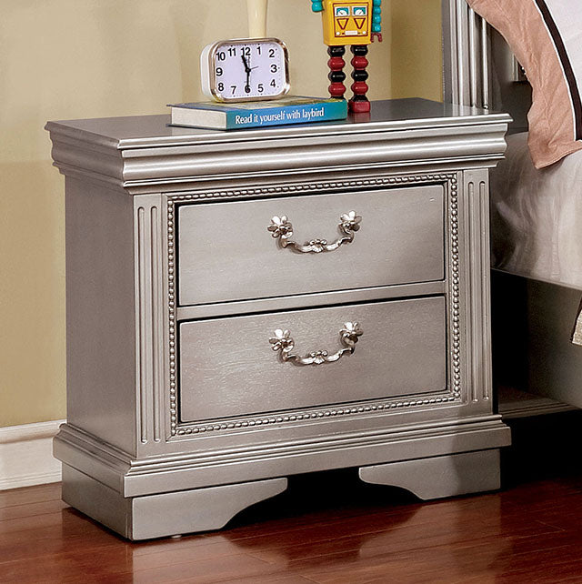Claudia-Night Stand