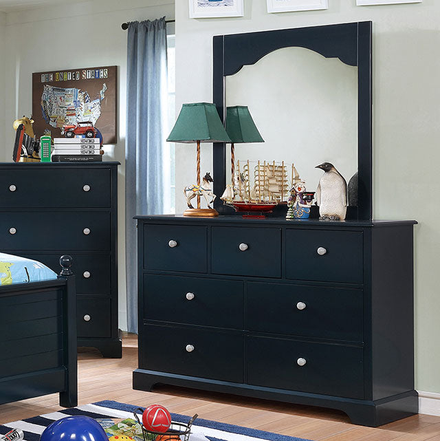 Diane-Dresser