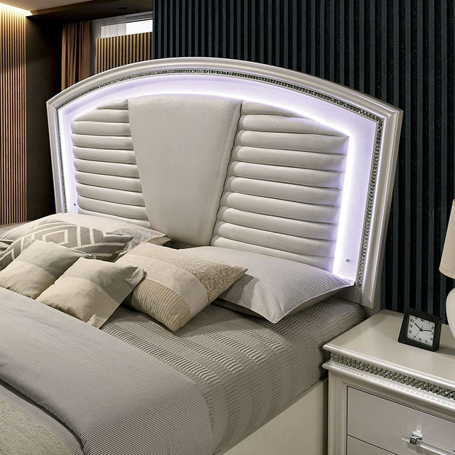 Maddie-E.King Bed