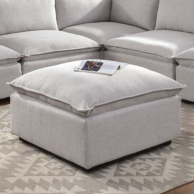 Arlene-Ottoman