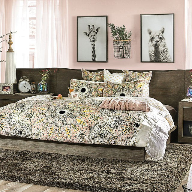 Bridgewater-Queen Bed w/ Panels