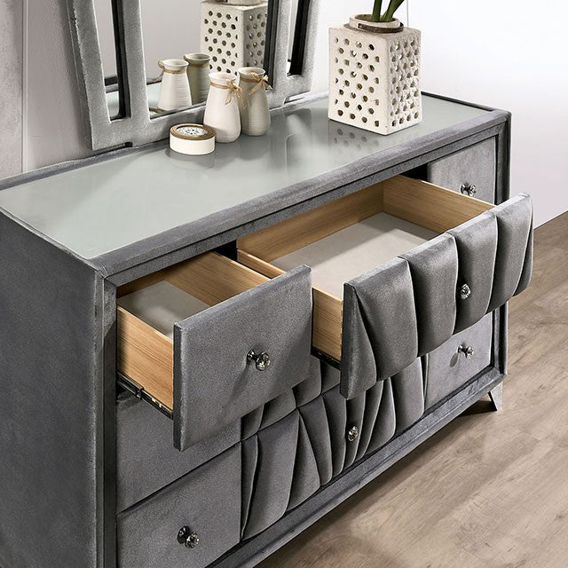 Carissa-Dresser