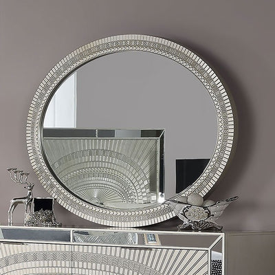 Valletta-Mirror