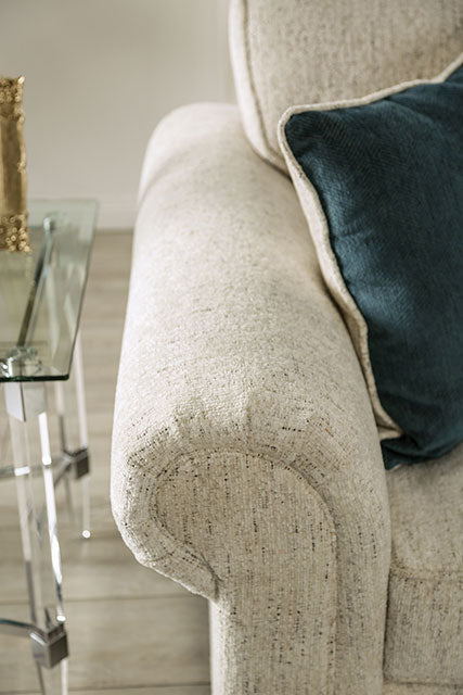 Delgada-Loveseat