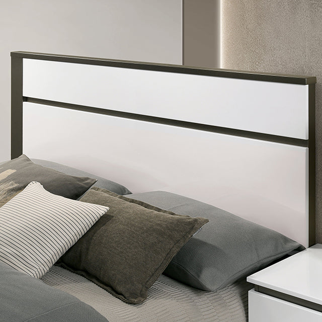 Birsfelden-E.King Bed