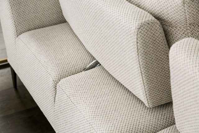 Gladbach-Large L-Sectional