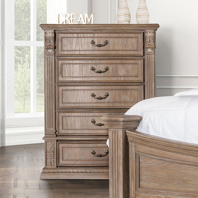 Seven Oaks-Chest