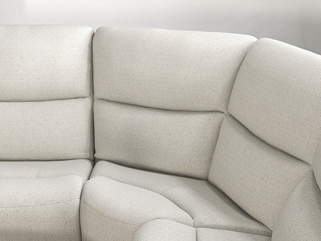 Giraldus-Motion Sectional