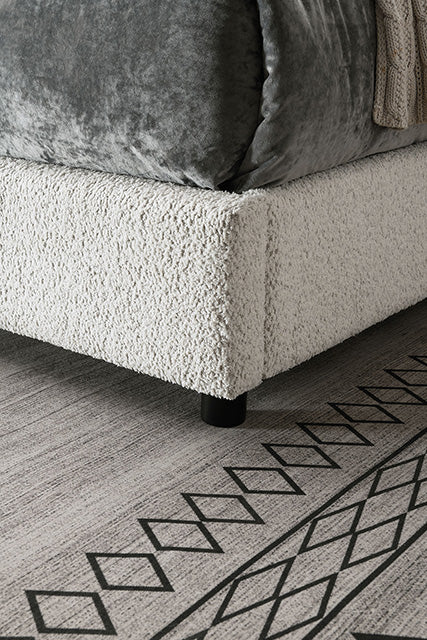 Traverso-Queen Bed