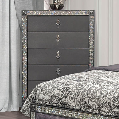 Titania-Chest