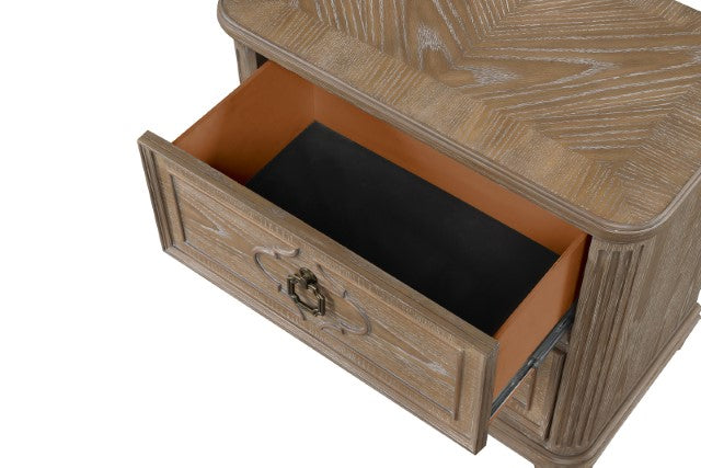 Lyris-Nightstand