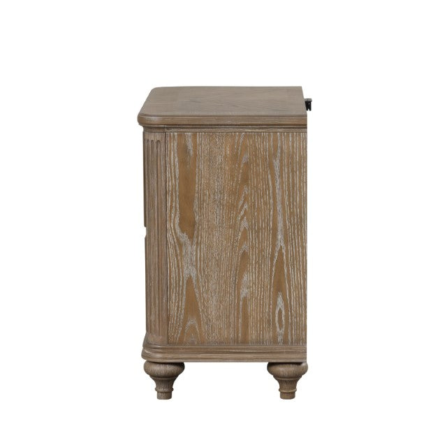 Lyris-Nightstand