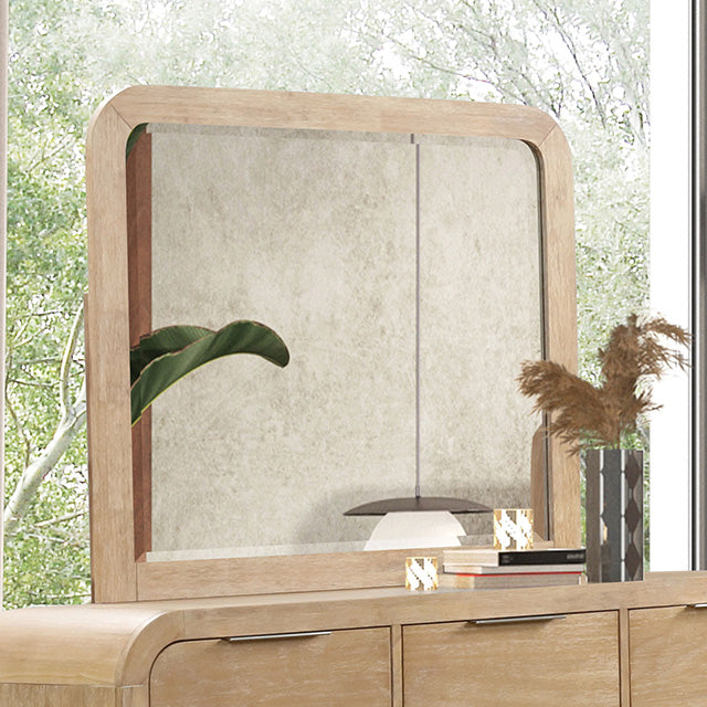 Handforth-Mirror