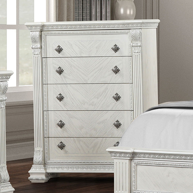 Promenade-Chest