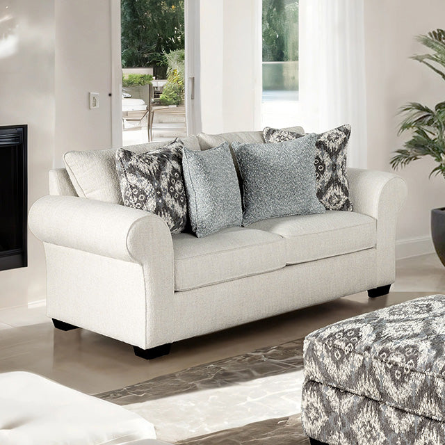 Queensbury-Loveseat