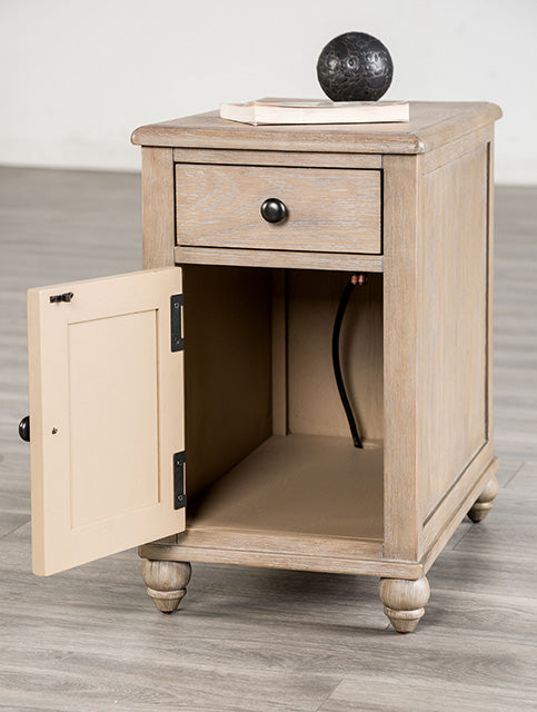 Chesapeake-Chairside Table
