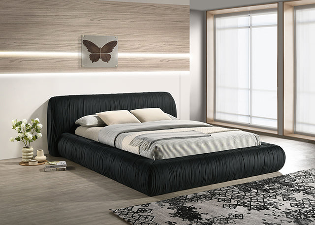 Palmdale-E.King Bed
