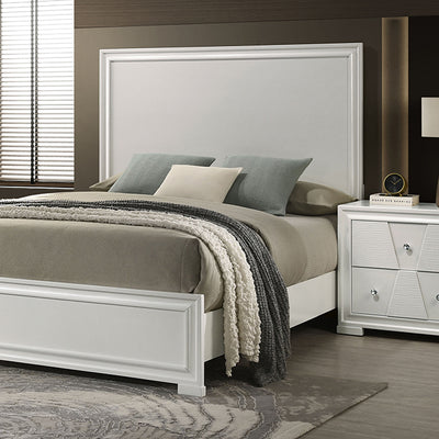 Holsted-E.King Bed