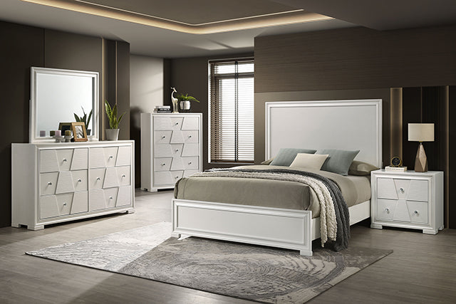 Holsted-E.King Bed