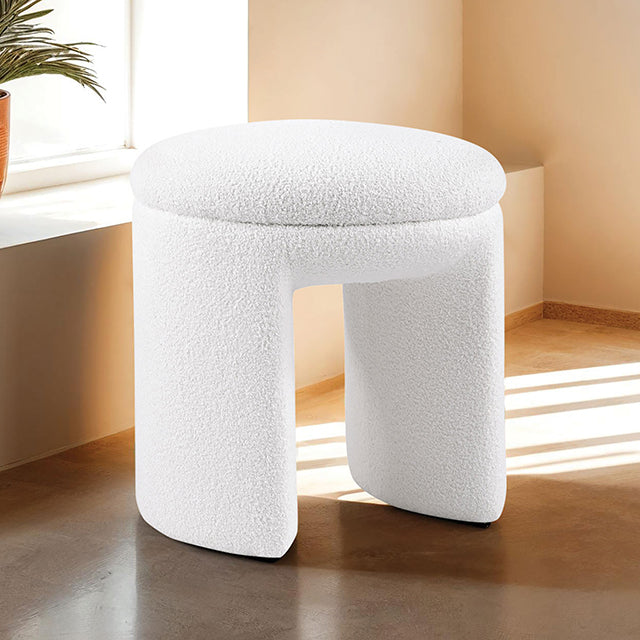 Janetta-Stool