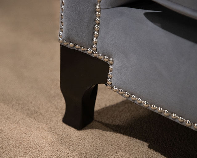 Wilmette-Loveseat