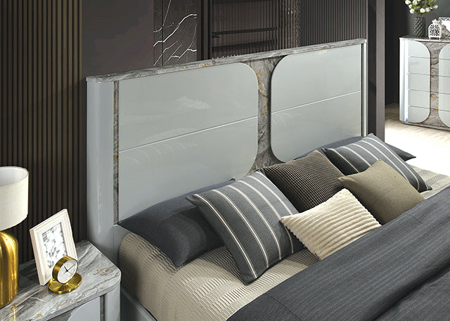 Cleburne-4 Pc Queen Bedroom Set