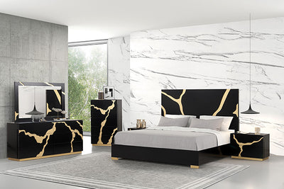 Goldsberg-5 Pc Queen Bedroom Set