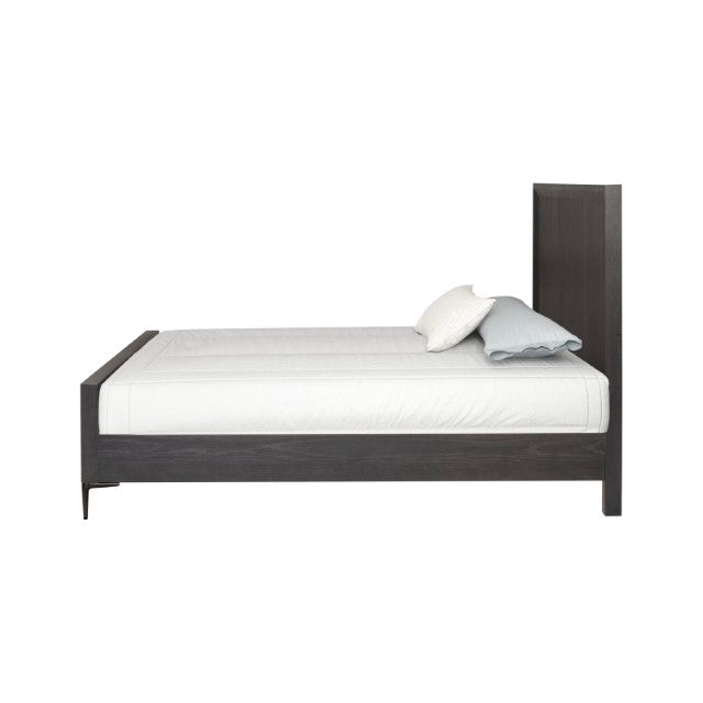 Bashford-5 Pc Queen Bedroom Set