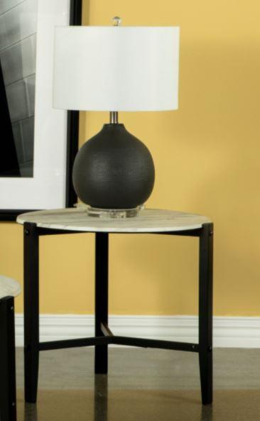 Tandi - END TABLE